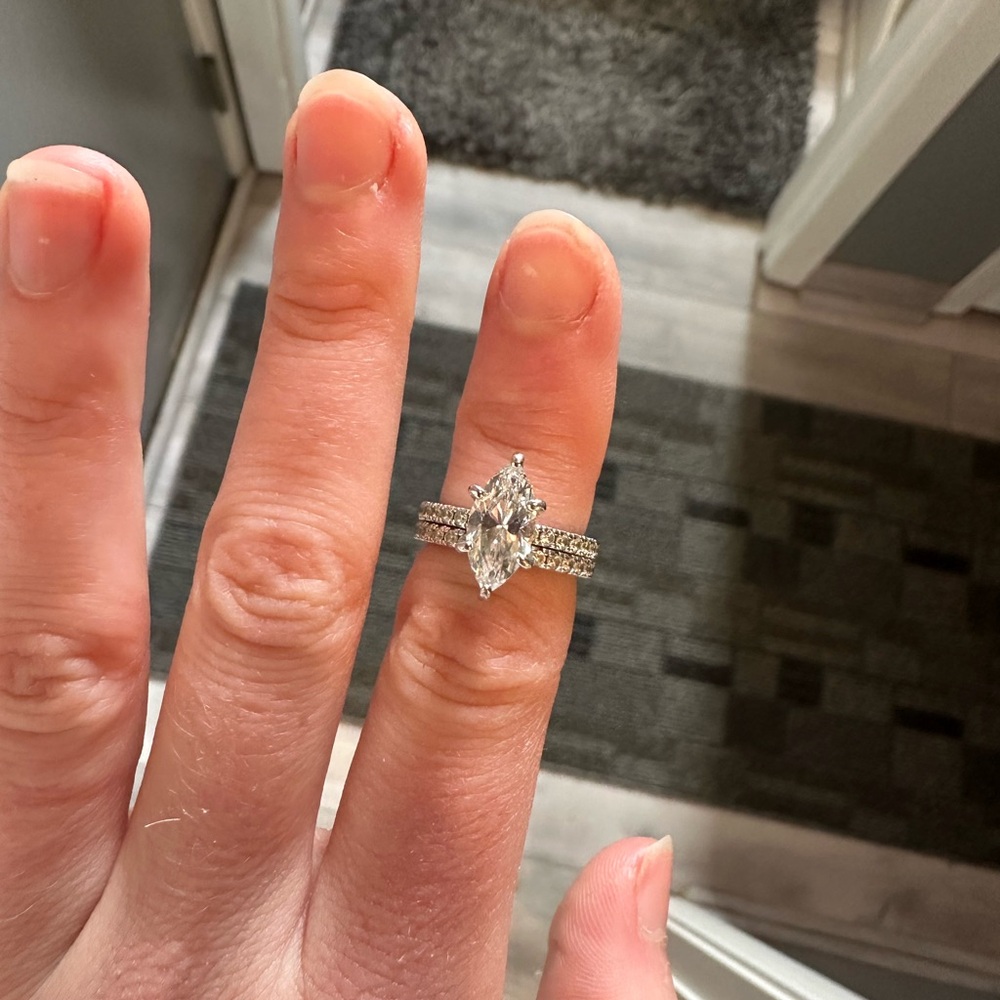 Elegant Silver Women's Marquise Ring Set